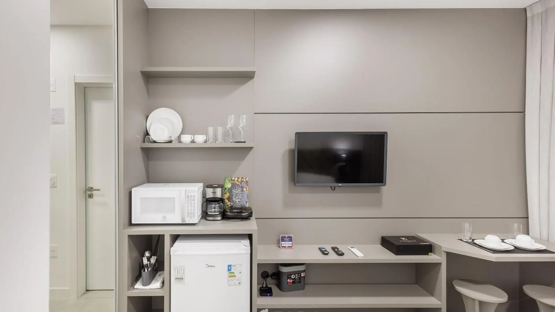 Apartamento Mhfa - Studios Em Predio Luxuoso Com Vista Mar Itapema