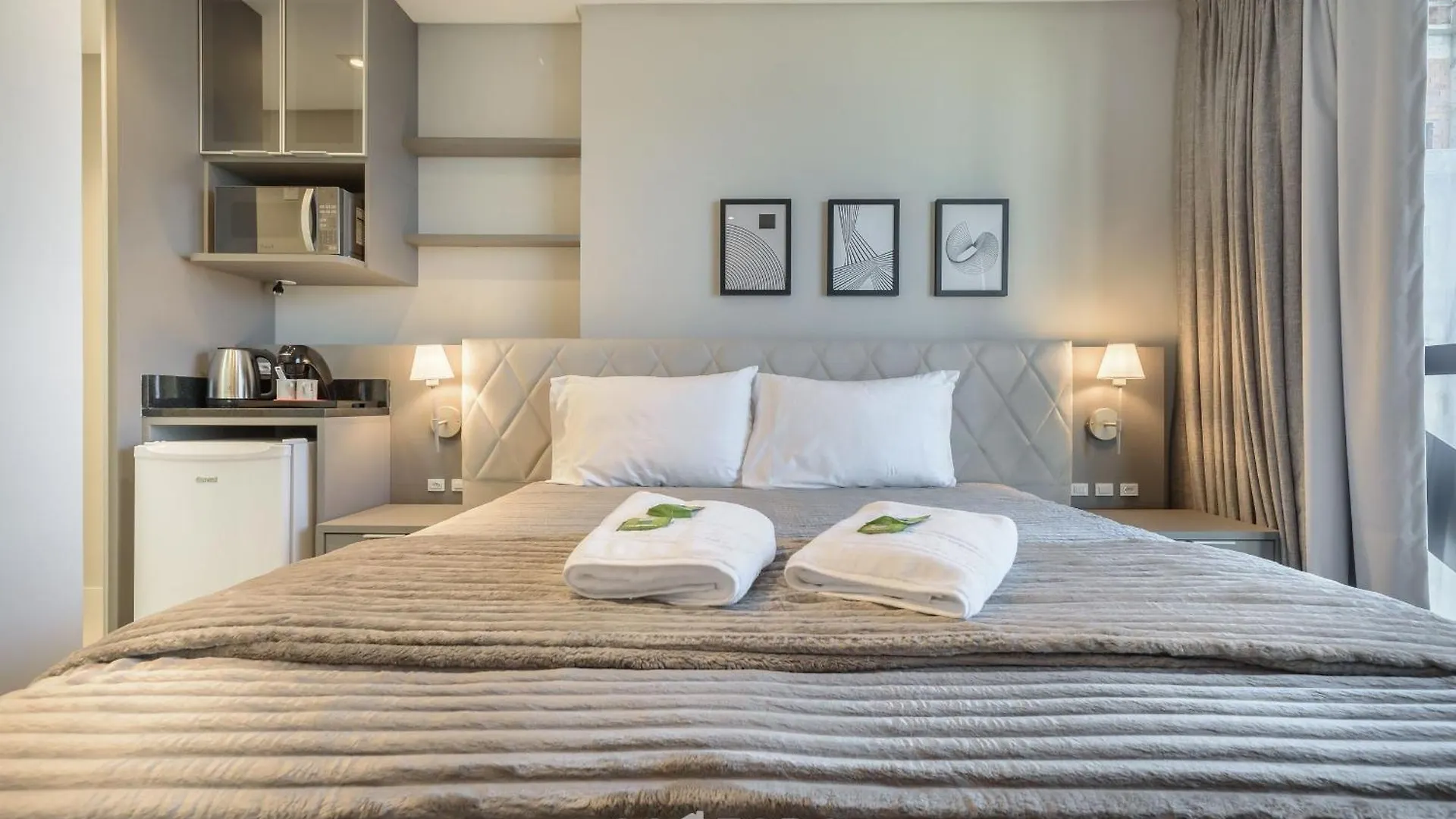 Mhfa - Studios Em Predio Luxuoso Com Vista Mar Itapema Brasil