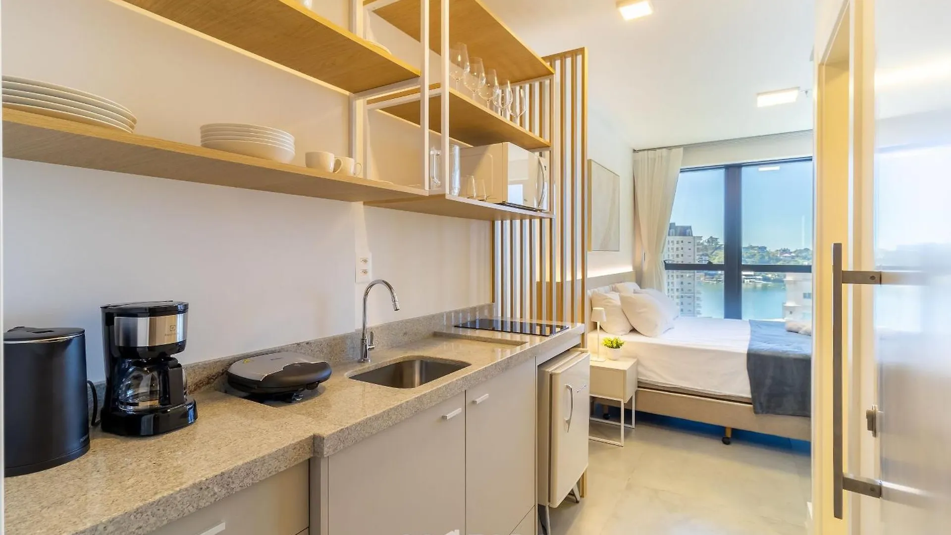 Mhfa - Studios Em Predio Luxuoso Com Vista Mar Itapema