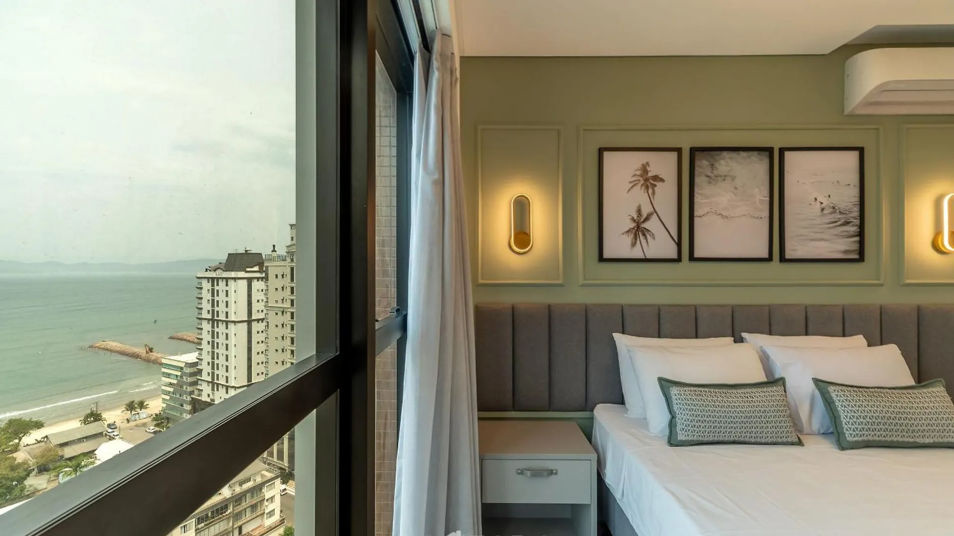 Mhfa - Studios Em Predio Luxuoso Com Vista Mar Itapema 0*,