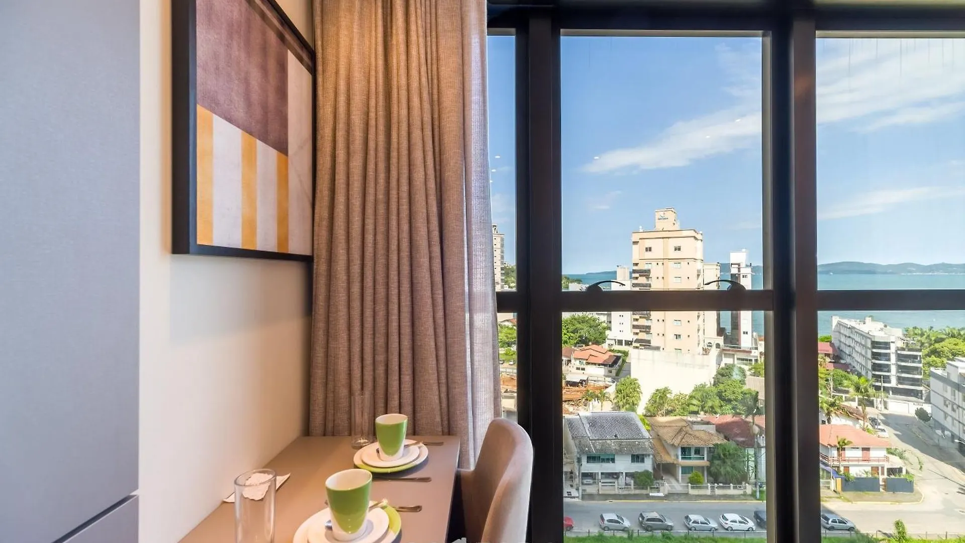 Mhfa - Studios Em Predio Luxuoso Com Vista Mar Itapema