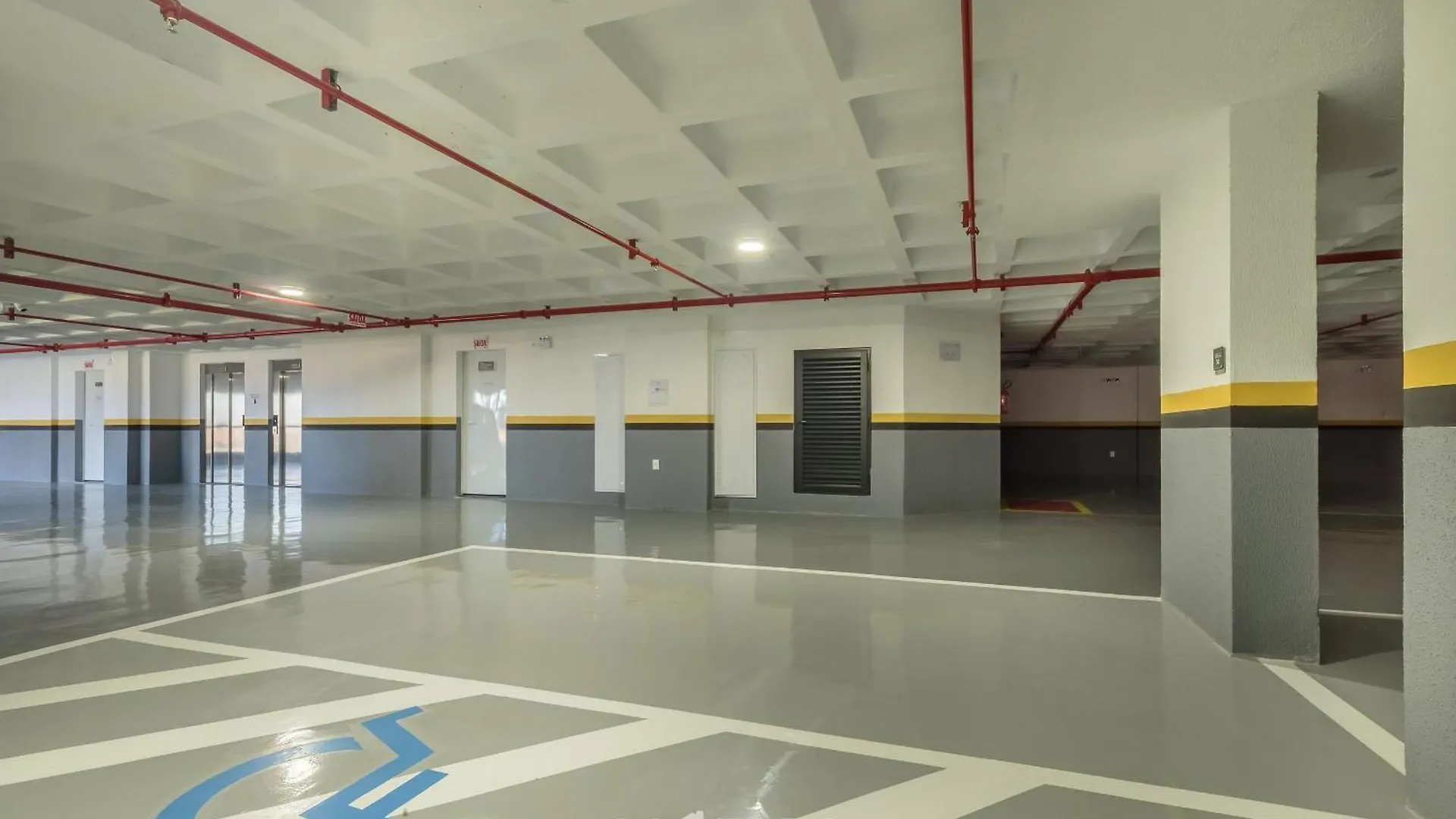 Mhfa - Studios Em Predio Luxuoso Com Vista Mar Itapema