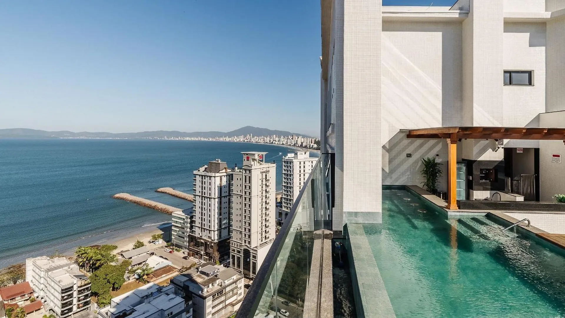 Mhfa - Studios Em Predio Luxuoso Com Vista Mar Itapema Brasil